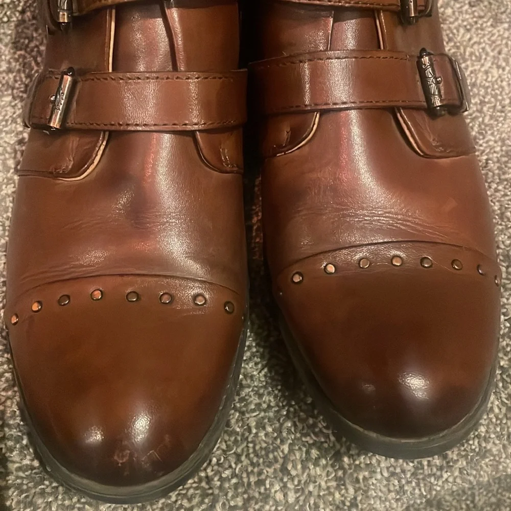 Bussola Leather Ankle Boots - Picture 3 of 10